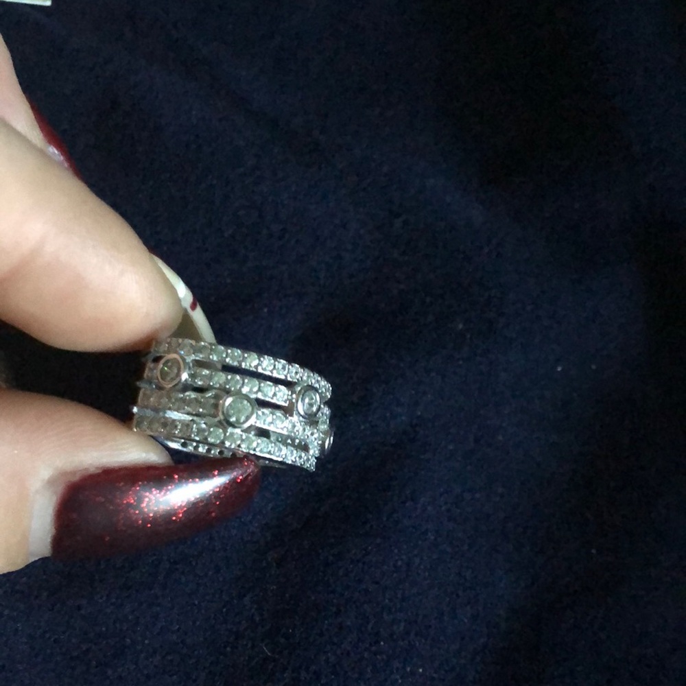 Final discount  ! Silver crislu ring